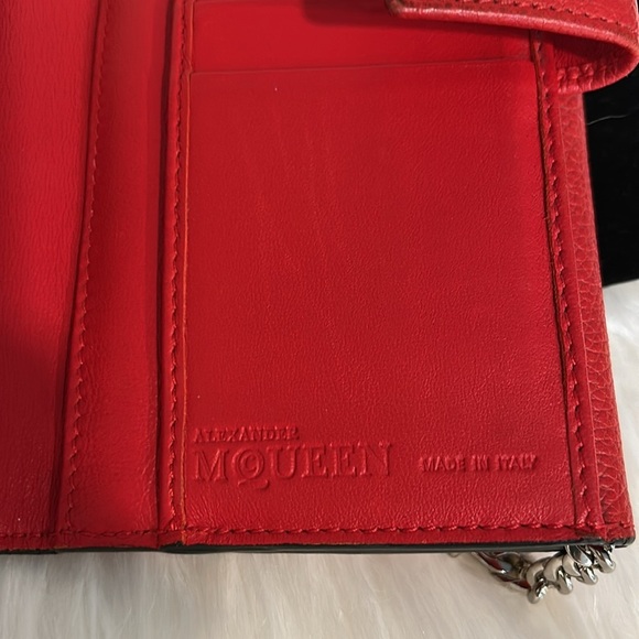 Authentic Alexander McQueen Skull Wallet / WOC - Picture 6 of 17